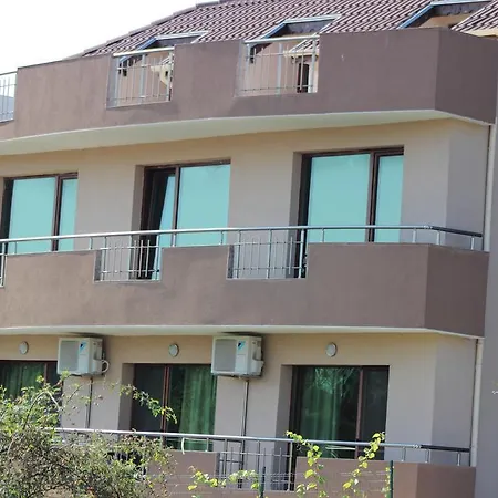 Tangra 3* アラピャ