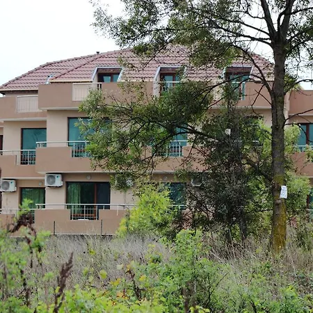 Tangra 3* アラピャ