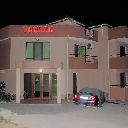 ゲストハウス Tangra